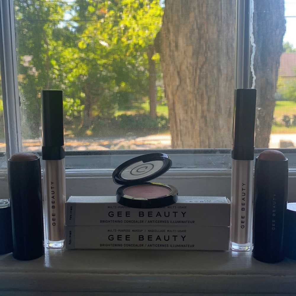 Gee beauty color sticks, and mineral blush